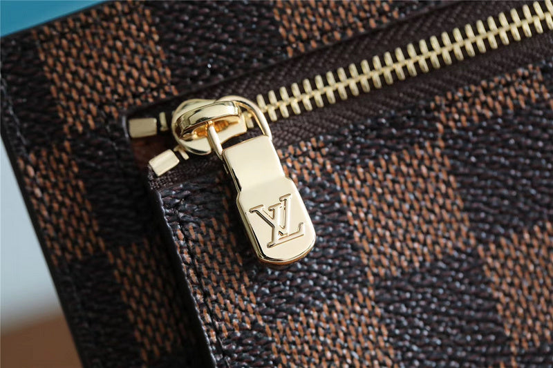 Franco Shops - Louis Vuittons  - 10843