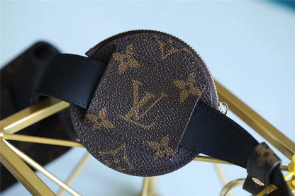 Franco Shops - Louis Vuittons  - 9223
