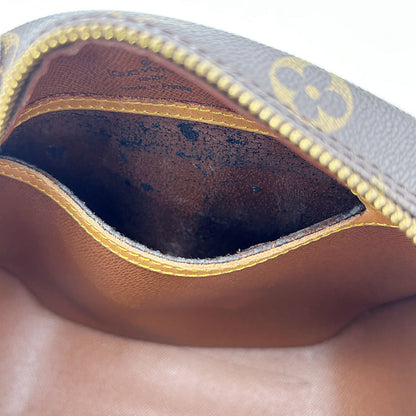 Louis Vuitton Monogram Canvas Blois Bag B05057BN97