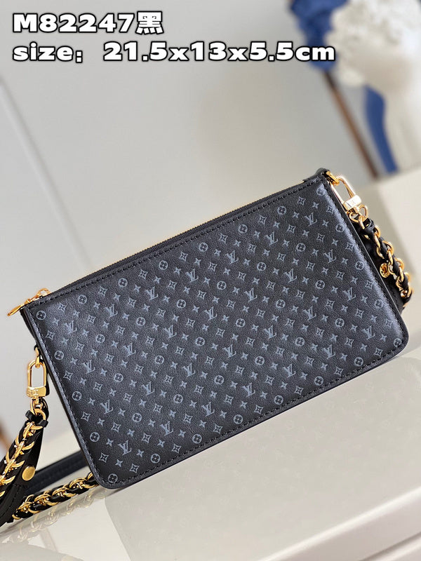 Franco Shops - Louis Vuittons  - 15706