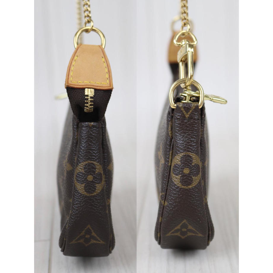 Rank A ｜     LV Monogram Mini Pochette Accessoir    ｜082608