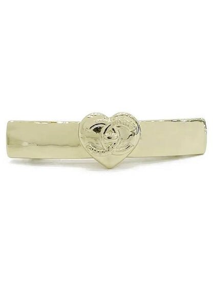 CC Logo In Heart Hair Clip Gold Chanel