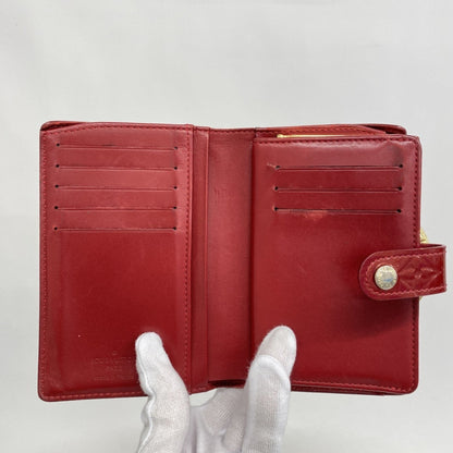 Louis Vuitton  Wallet (Bi-Fold)