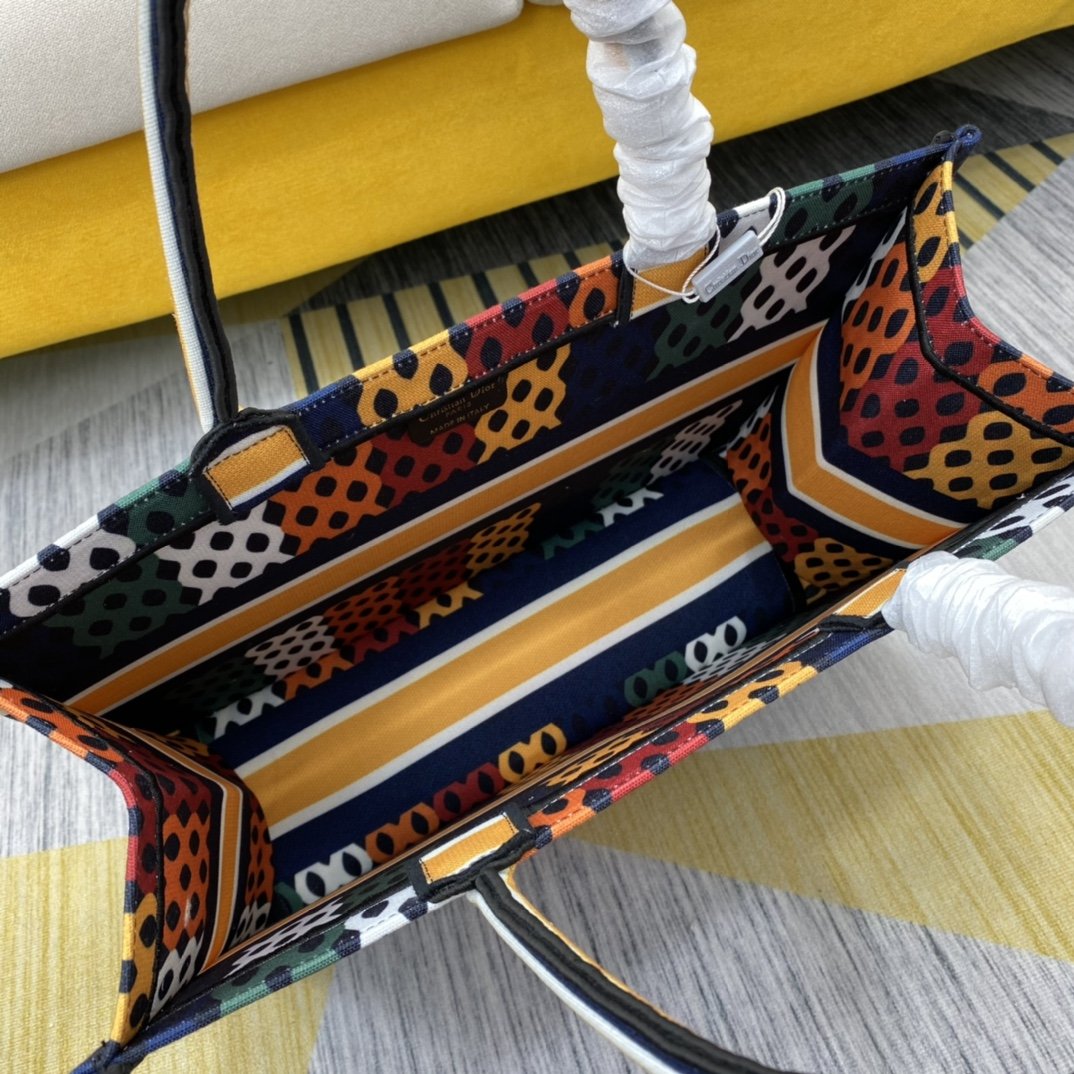 MO - Top Quality Bags Christian Dior 063