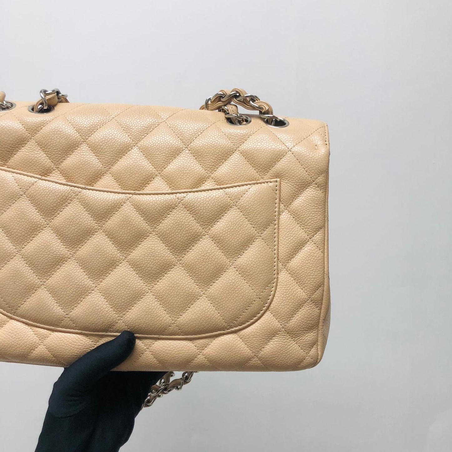 Single Flap Jumbo in Beige Caviar with SHW