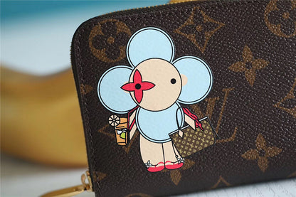 Franco Shops - Louis Vuittons  - 9221