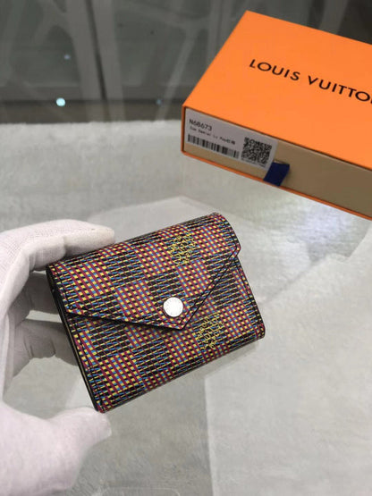 Franco Shops - Louis Vuittons  - 9168