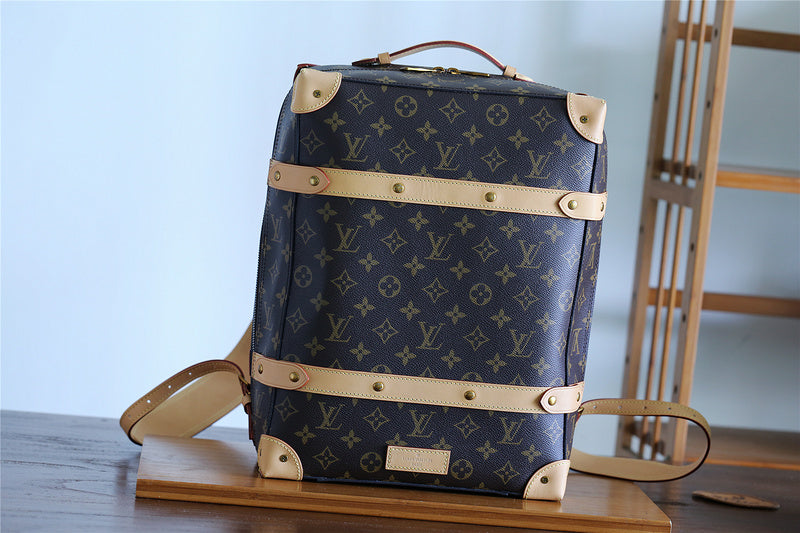 Franco Shops - Louis Vuittons  - 9728