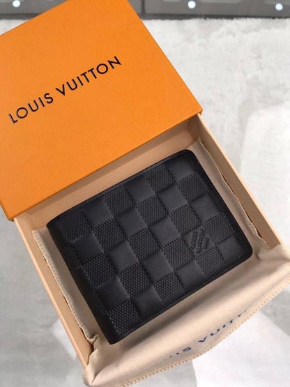 Franco Shops - Louis Vuittons  - 15532