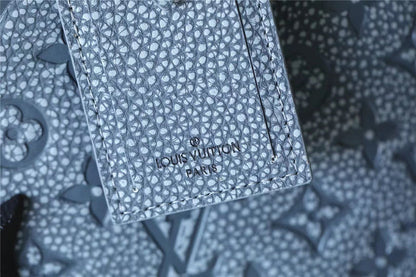 Franco Shops - Louis Vuittons  - 9606