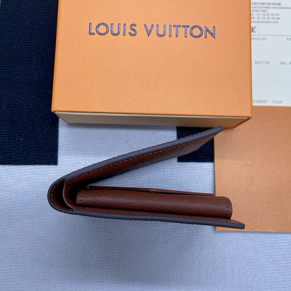 Franco Shops - Louis Vuittons  - 10851