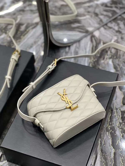 Yves Saint Laurent - Bags