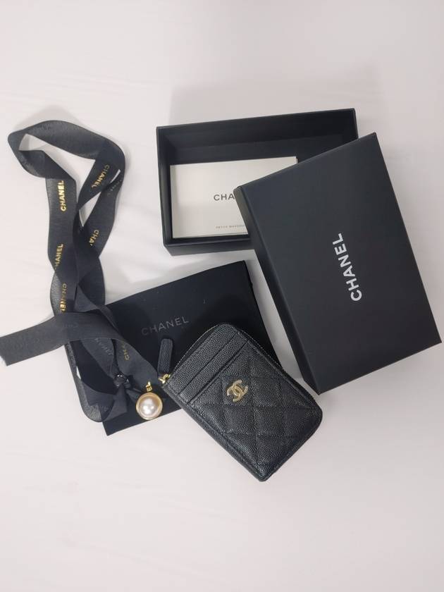 CC Logo Zip Around Caviar Leather Card Wallet Black Chanel