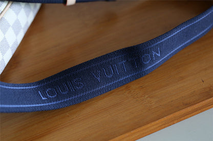 Franco Shops - Louis Vuittons  - 9388