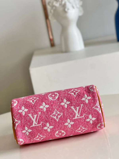 The Franco Shops - Louis Vuittons  - 12118