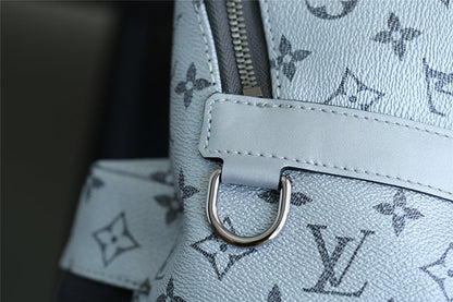 Franco Shops - Louis Vuittons  - 9758