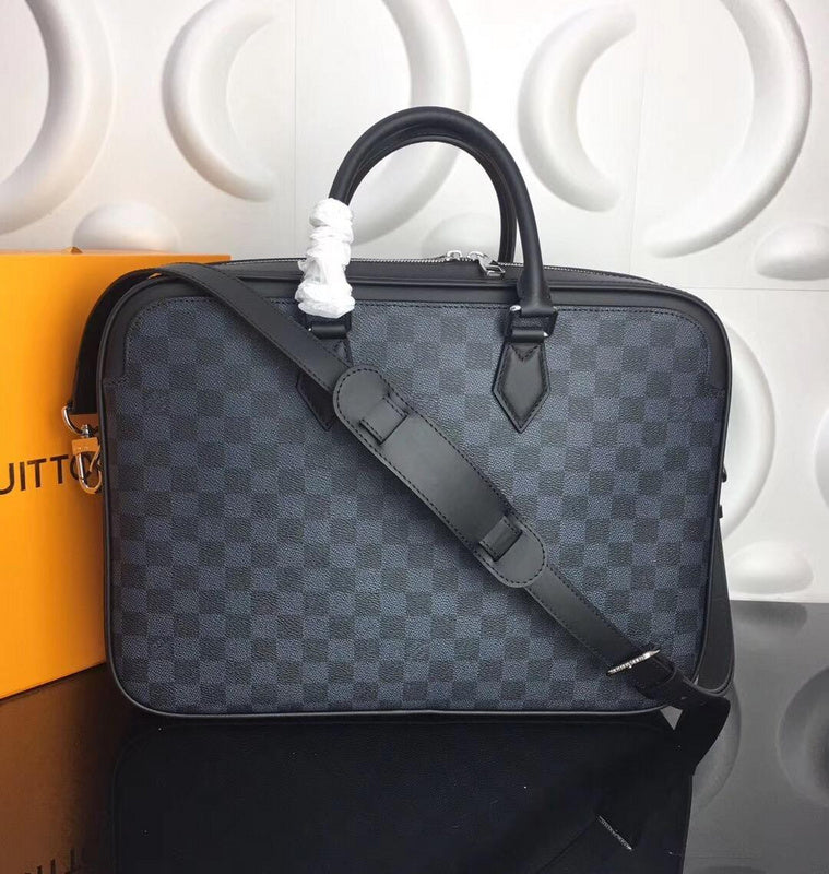 Franco Shops - Louis Vuittons  - 15522