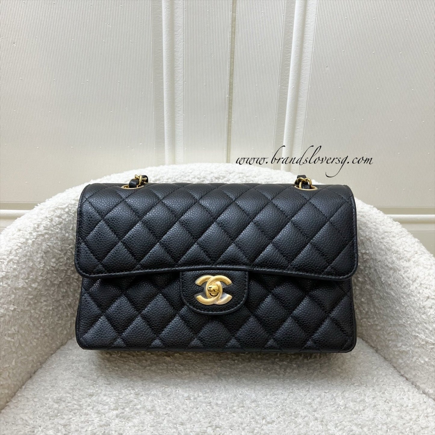Chanel Small Classic Flap CF in Black Caviar and GHW