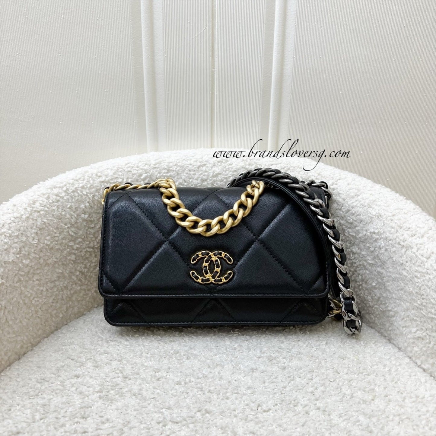 Chanel 19 Wallet on Chain WOC in Black Lambskin and 3-Tone HW (Model: AP0957)