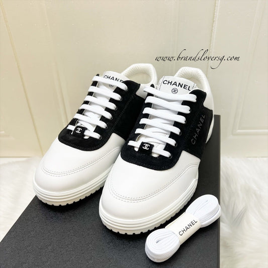 Chanel 24C Sneakers in White Calfskin and Black Suede Sz 38 (Model: G45470)