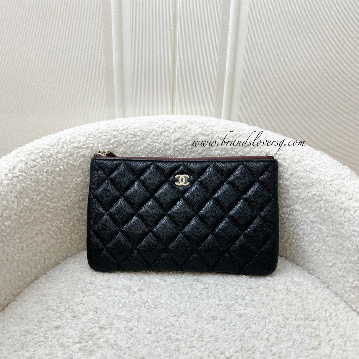 Chanel Classic Small O-Case Pouch in Black Caviar and LGHW (Model: AP4101)