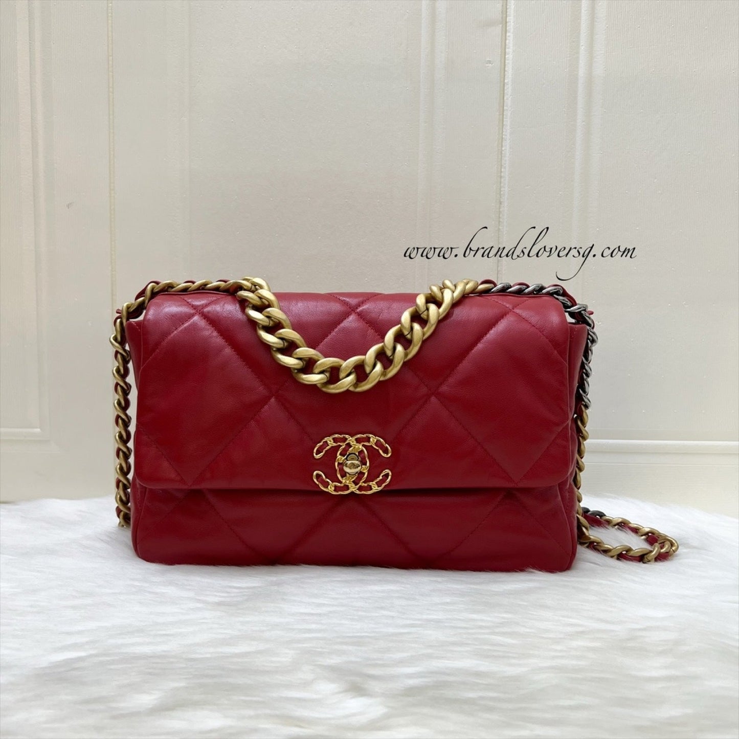 Chanel 19 Medium / Large Flap in Red Lambskin and 3-tone HW (Model: AS1161)