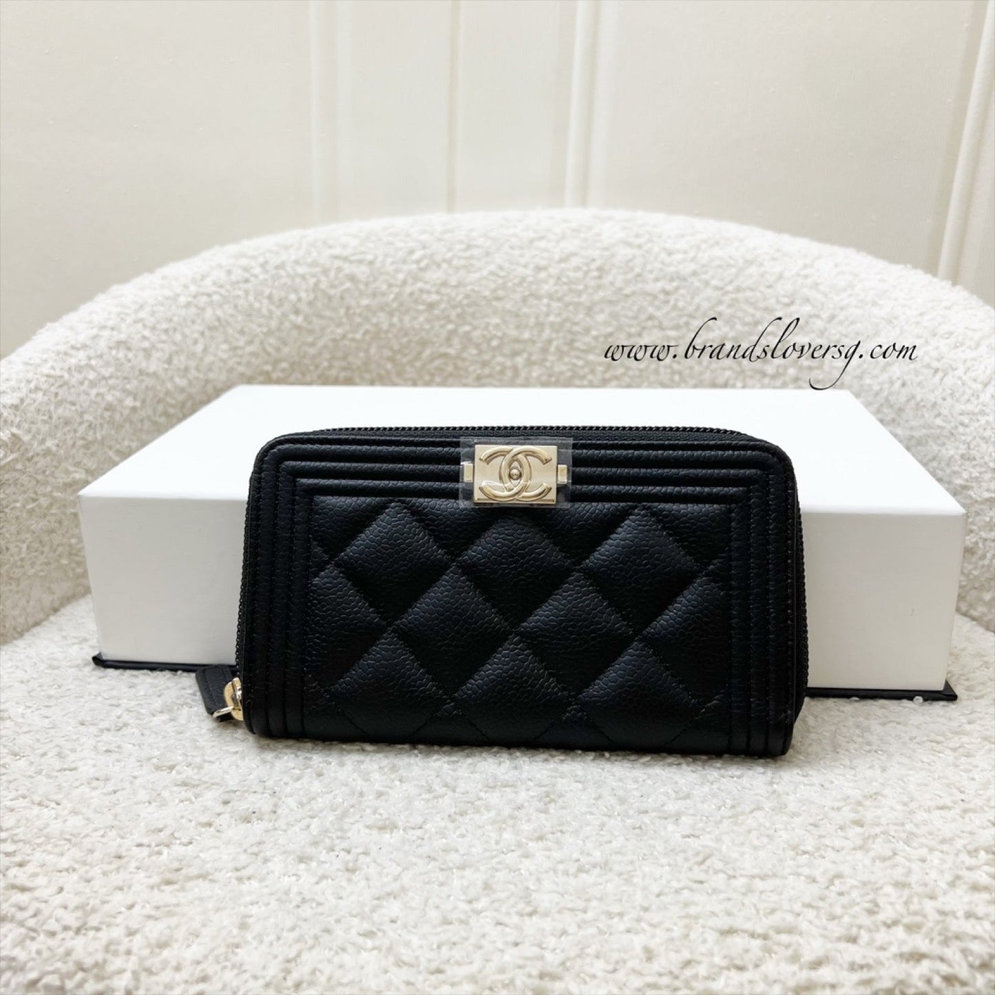 Chanel Boy Medium Mid Length Zippy Wallet in Black Caviar and LGHW (Model: A80566)