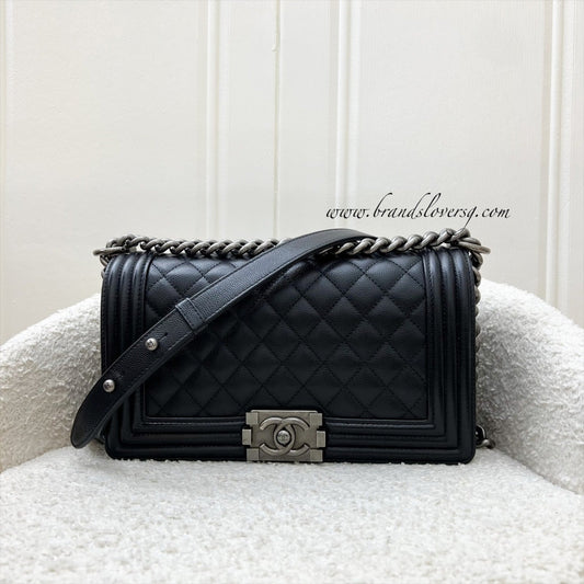 Chanel Medium 25cm Boy Flap in Black Caviar and RHW (Model: A67086)