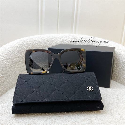 Chanel Logo Sunglasses in Brown Tortoise Shell Patterned Acetate with Grey Gradient Lenses