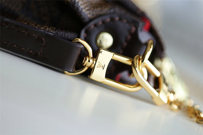 Franco Shops - Louis Vuittons  - 9377