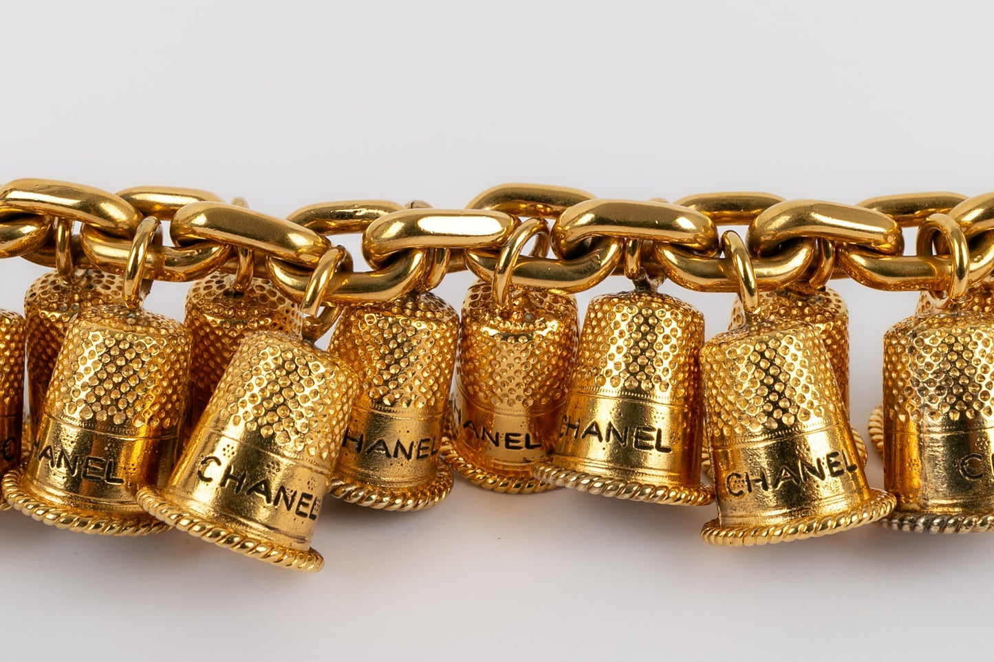 Bracelet dés à coudre Chanel