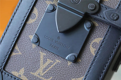 Franco Shops - Louis Vuittons  - 9960