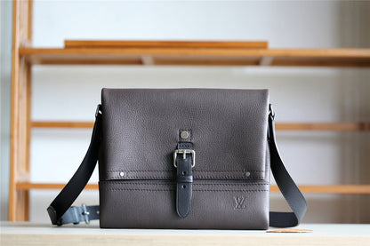 Franco Shops - Louis Vuittons  - 10493