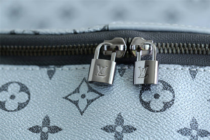 Franco Shops - Louis Vuittons  - 9758