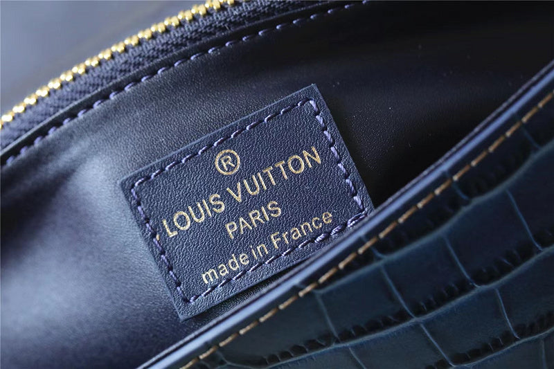 Franco Shops - Louis Vuittons  - 9963