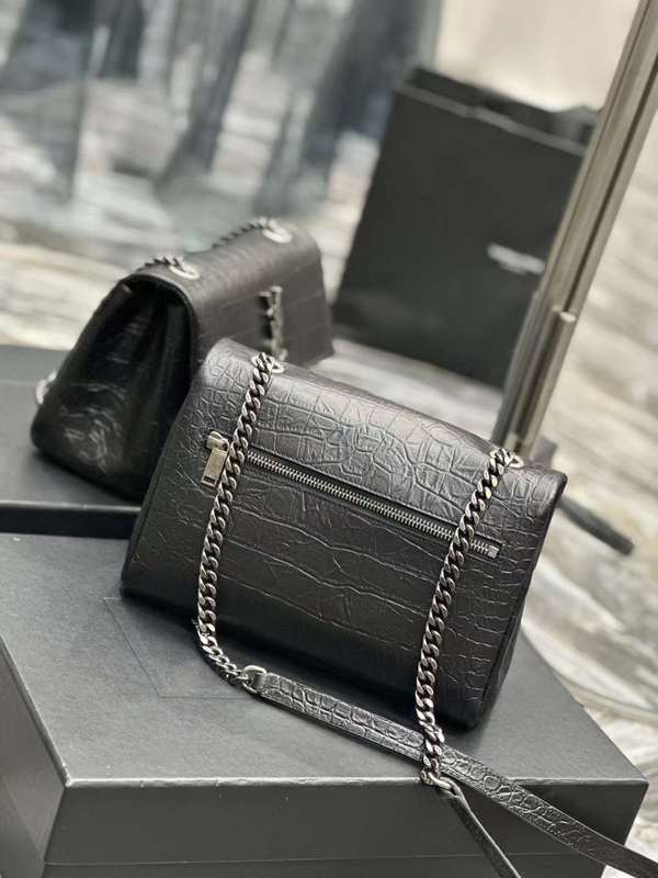 Yves Saint Laurent - Bags