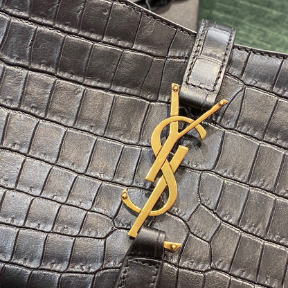 Yves Saint Laurent - Bags