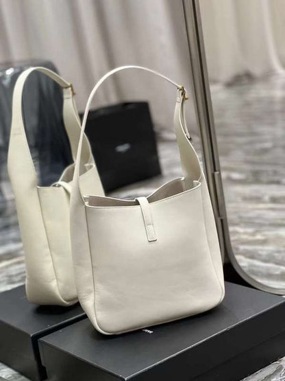 Yves Saint Laurent - Bags