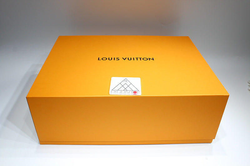 Franco Shops - Louis Vuittons  - 9769