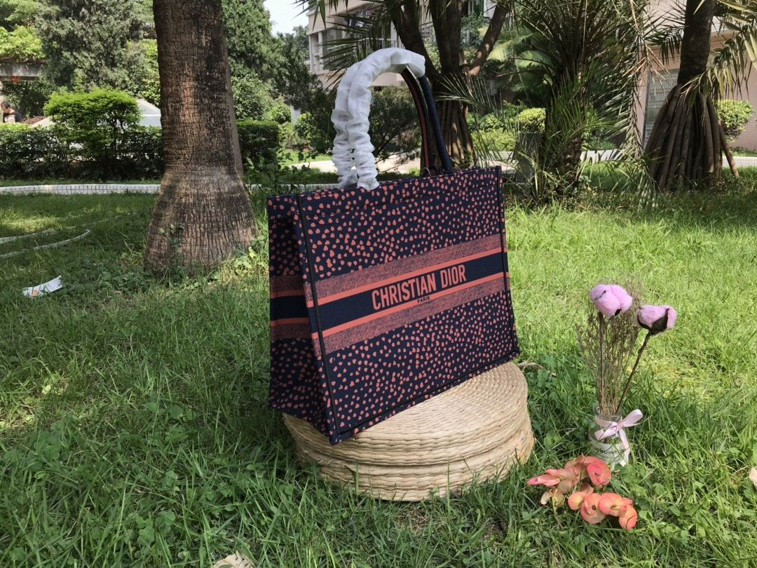 Luxury Edition Bags DIR 251
