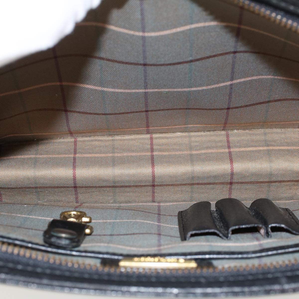 BurberrySs Clutch Bag Leather Black Auth ep1119