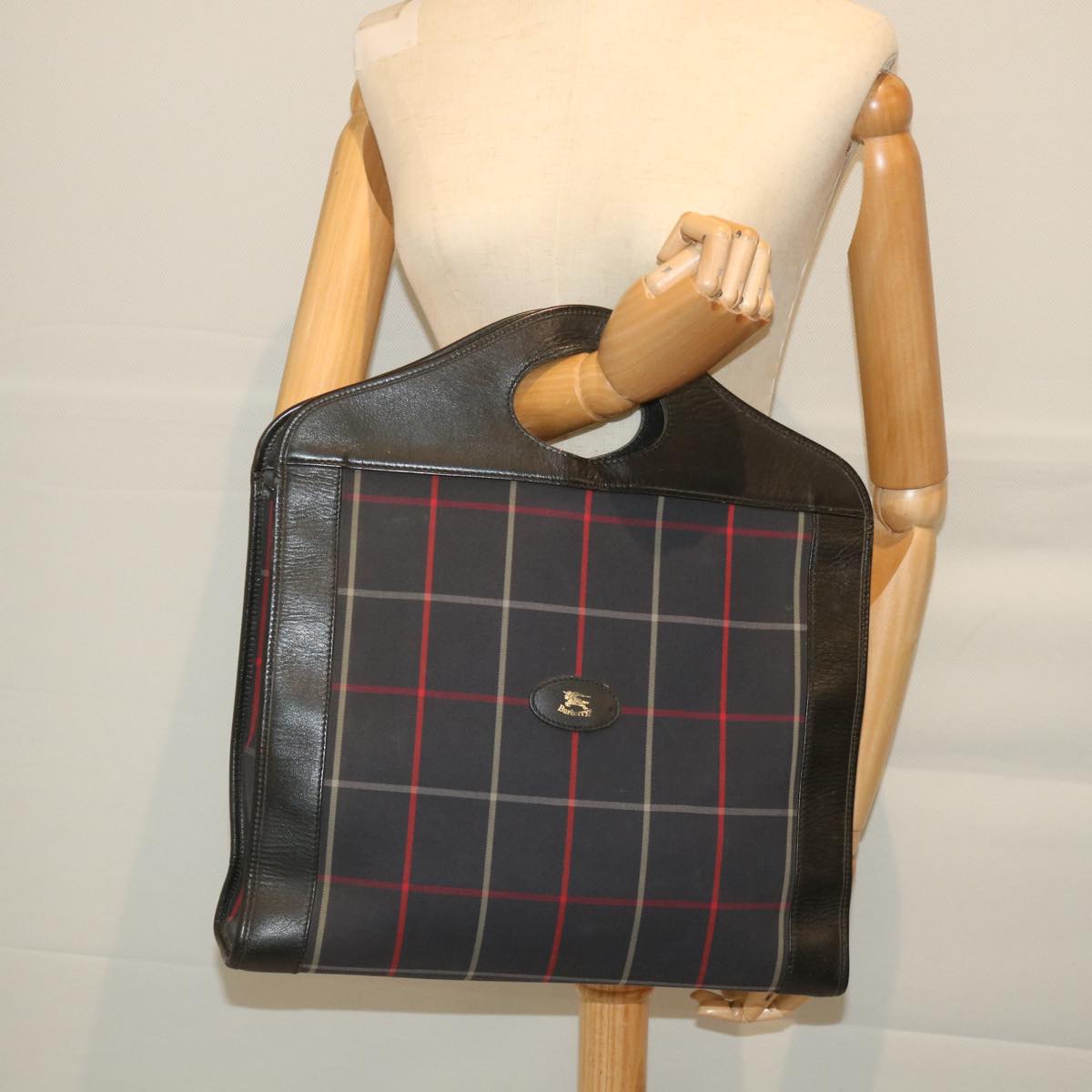 BurberrySs Nova Check Hand Bag Nylon Canvas Navy Auth ep2181