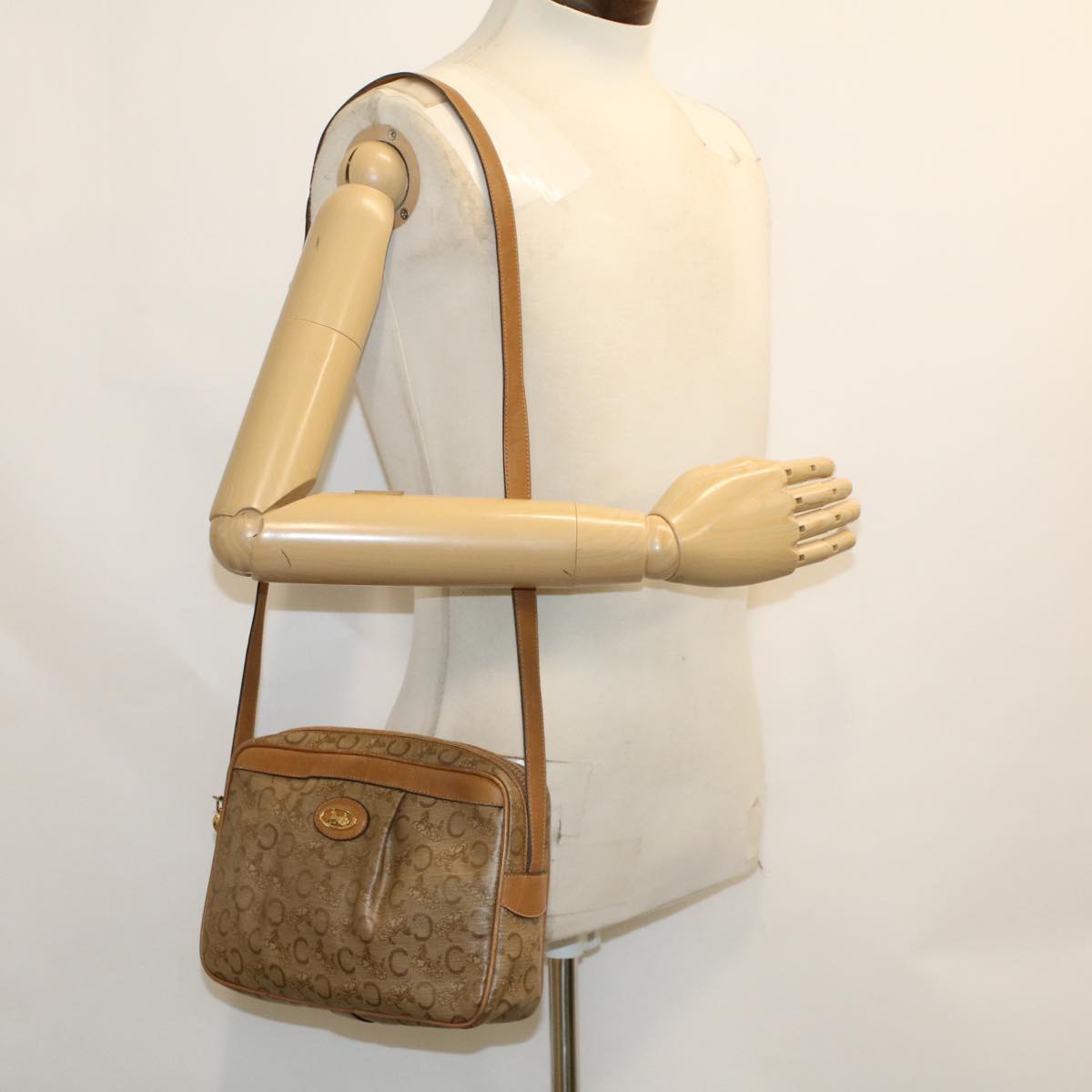 Celine C Macadam Canvas Shoulder Bag Beige  ep906