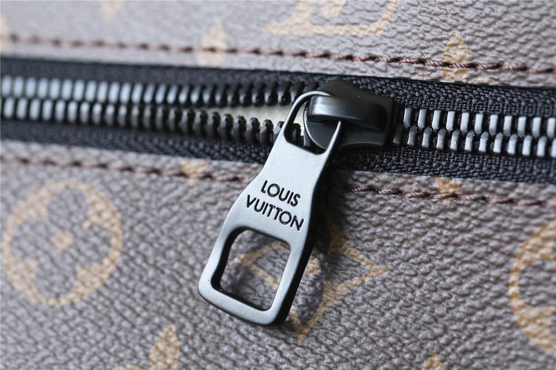 Franco Shops - Louis Vuittons  - 9807