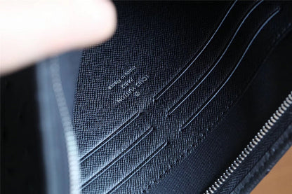 Franco Shops - Louis Vuittons  - 10922