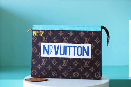 Franco Shops - Louis Vuittons  - 10728