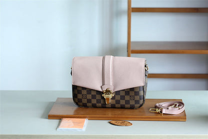 The Franco Shops - Louis Vuittons  - 7860