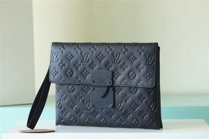 Franco Shops - Louis Vuittons  - 10509