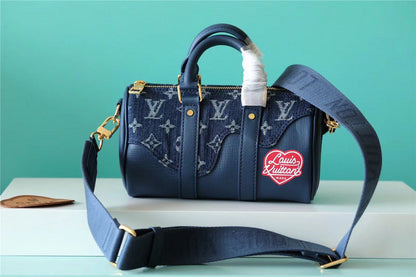 Franco Shops - Louis Vuittons  - 9441
