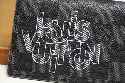 Franco Shops - Louis Vuittons  - 10992
